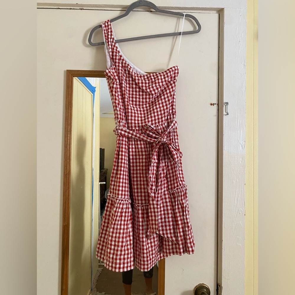 NWT Crown & Ivy one shoulder dress